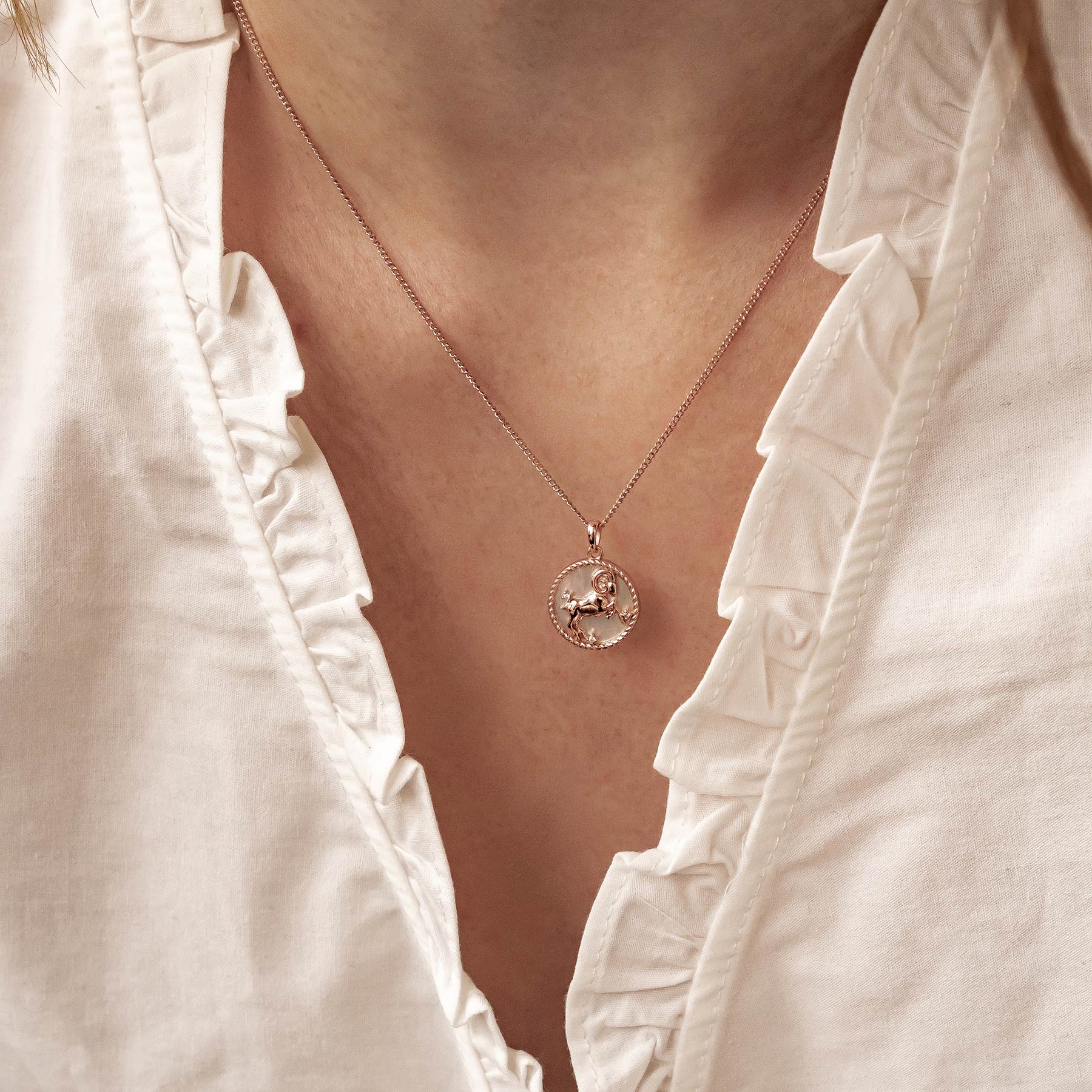 Collier pendentif zodiaque Bélier